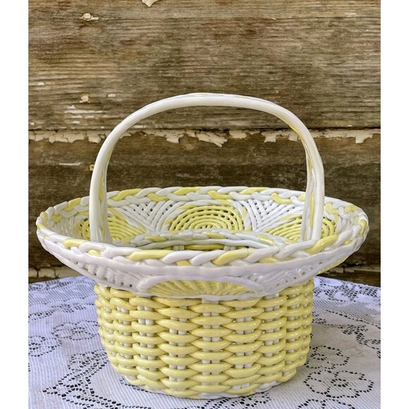 Vintage 1950s Porcelain Openwork Wicker Style Basket Yellow White - Picture 10 of 14